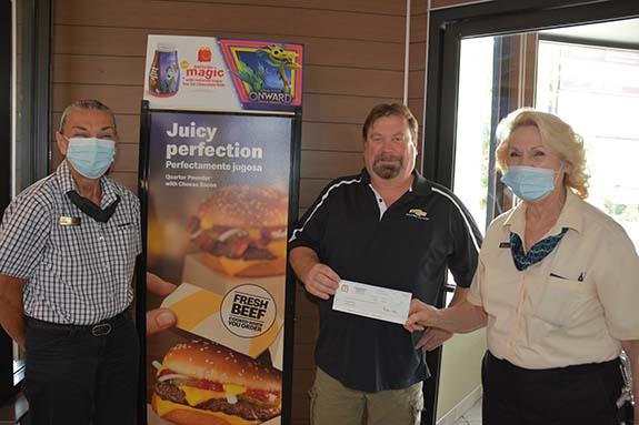 Wautoma McDonalds donates to Kiwanis Park project