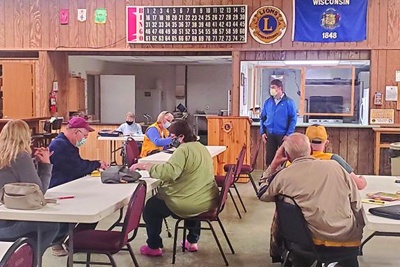 Dr. Zachary Baeseman spoke to the Wild Rose Lions Club at their Sept. 8 meeting.