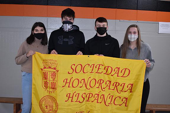 Wautoma Students inducted into Sociedad Honoraria Hispánica