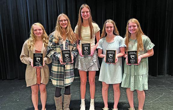 Tri-County volleyball athletes earn Penguin team awards